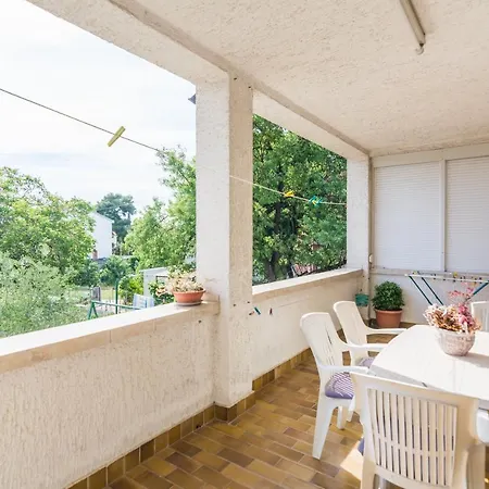 Zvjezda Apartman Biograd Na Moru