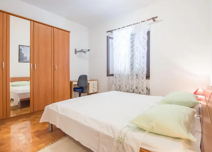 Apartment Zvjezda